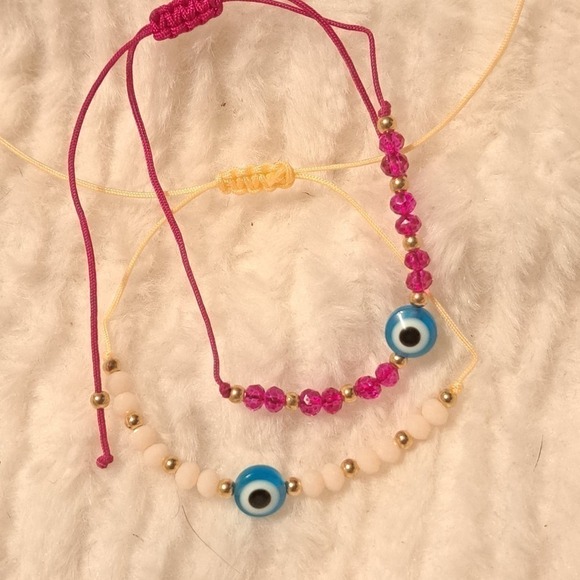 Evil Eye Bracelet 2 Bracelets String adjustable - Picture 1 of 2